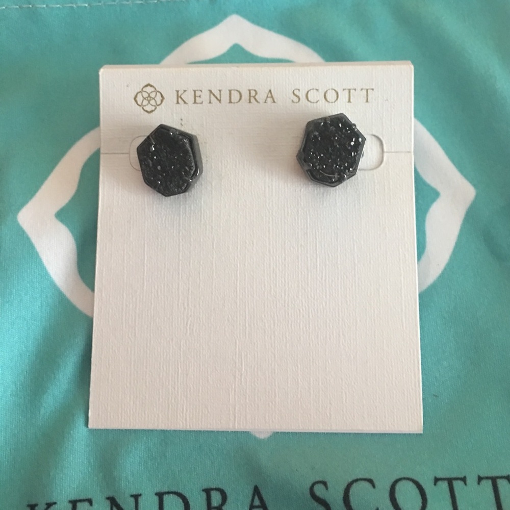 Kendra Scott gunmetal drusy studs